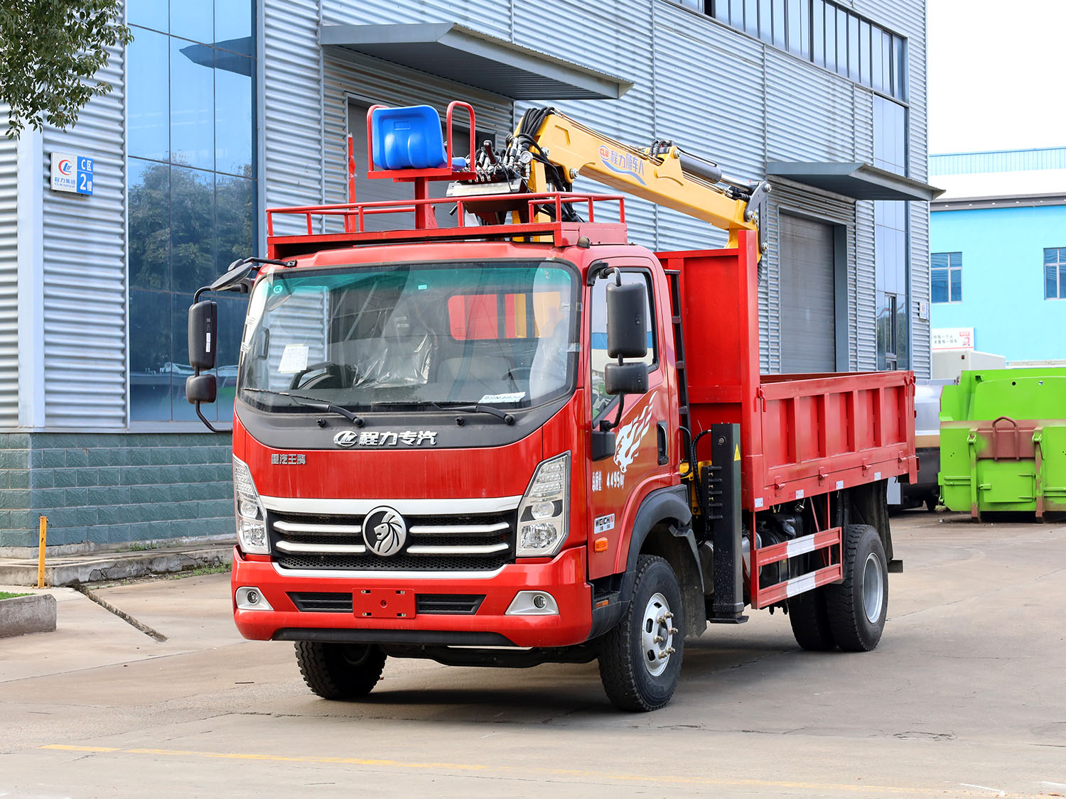 重汽王牌单排上装程力随车人7.5米抓木机（3+2抓具，硬连接，潍柴180）